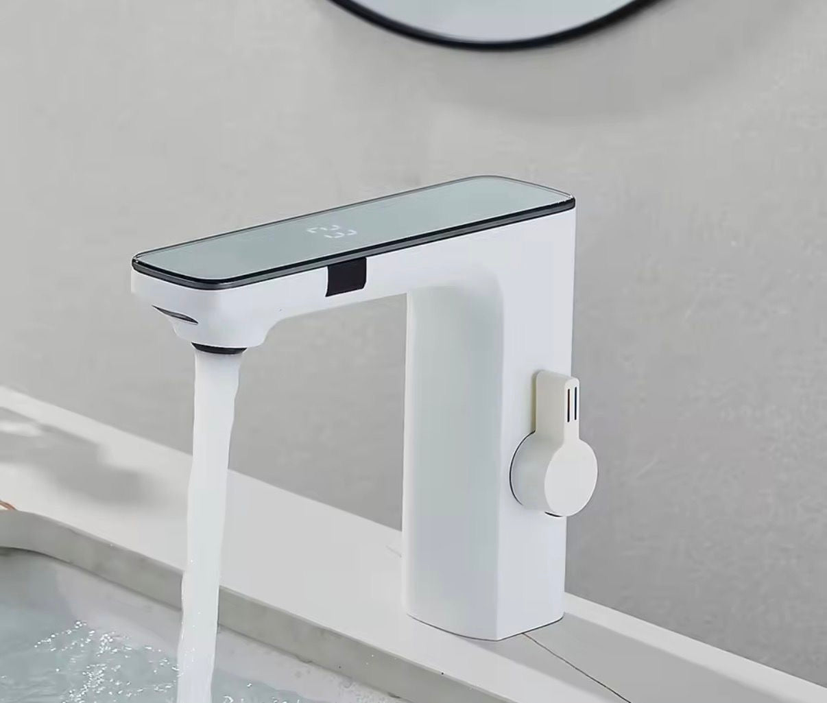 Smart Sensor Wasserhahn mit Digitale Temperaturanzeige