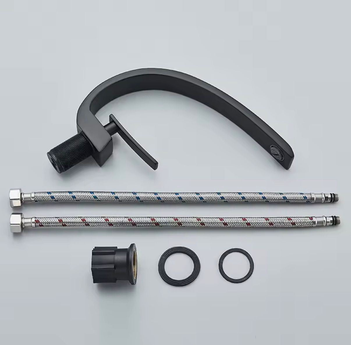 Moderner Einhebel-Wasserhahn